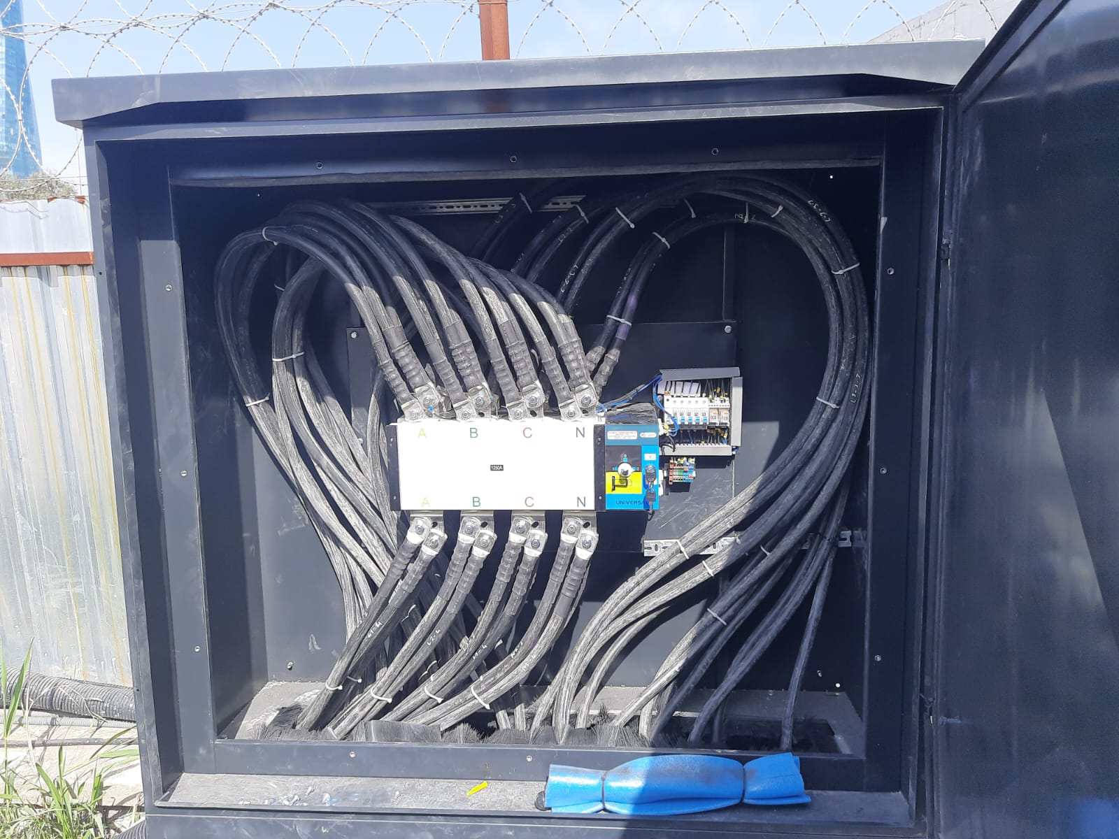 Mavişehir Hilltown Boyner Mağazası